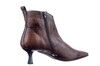 Donna Carolina bruin 56.552.166  thumbnail