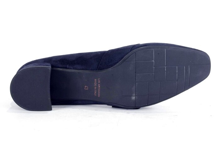 57447 CALAND DONKERBLAUW afbeelding