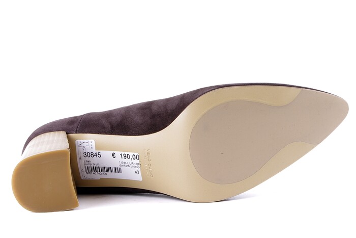 11044 LILIAN BRUIN afbeelding