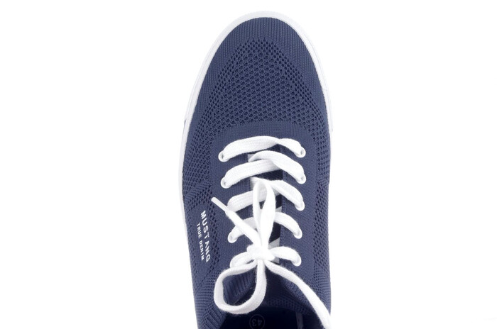 1381-302 Mustang blauw afbeelding