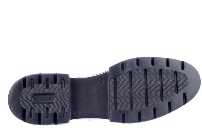 D8975-80 Remonte wit afbeelding