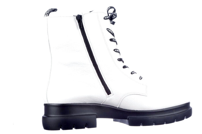 D8975-80 Remonte wit afbeelding