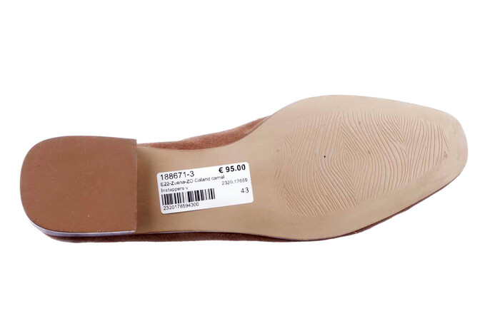 E22-Zuena-ZO Caland camel afbeelding