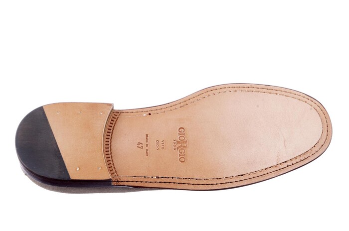 2860307 Giorgio taupe afbeelding
