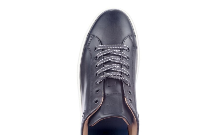 5818602 Giorgio grijs afbeelding