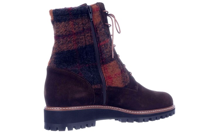 11559 LILIAN BRUIN afbeelding